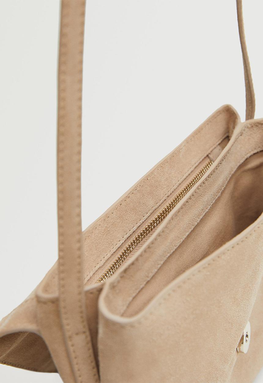 MANGO - Leather shoulder bag - sand