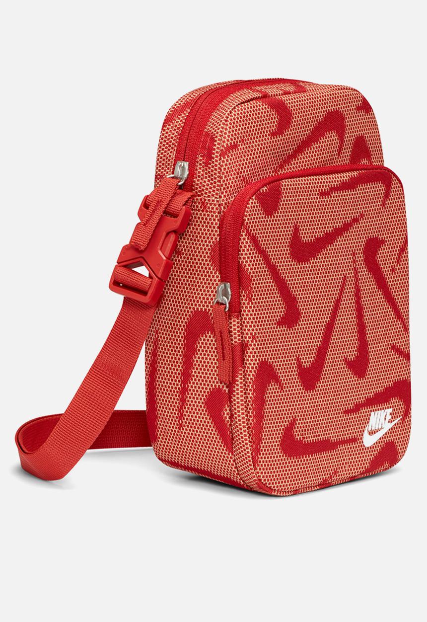 Nike - Nike heritage - cinnabar & white