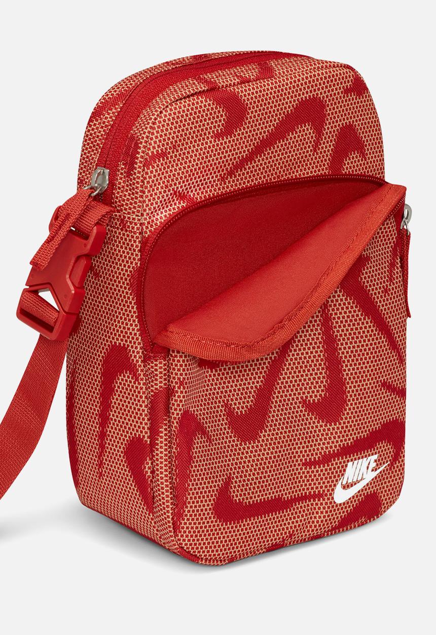 Nike - Nike heritage - cinnabar & white
