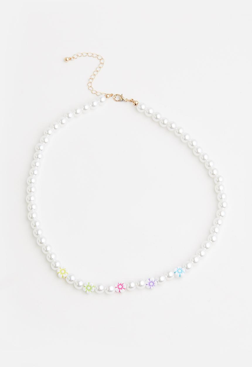 Superbalist - Casey faux pearl necklace - cream