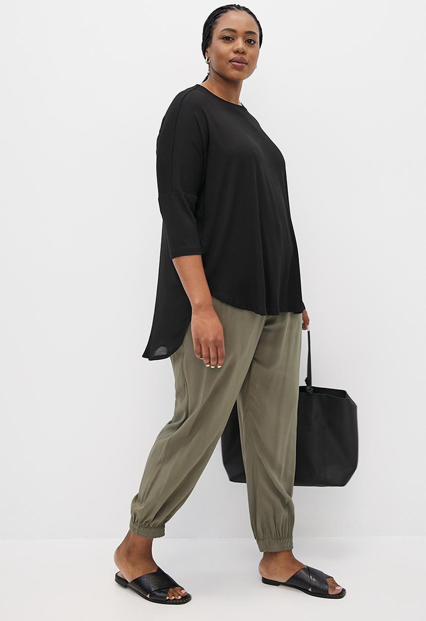 edit Plus - Knit woven curved hem longline tee - black