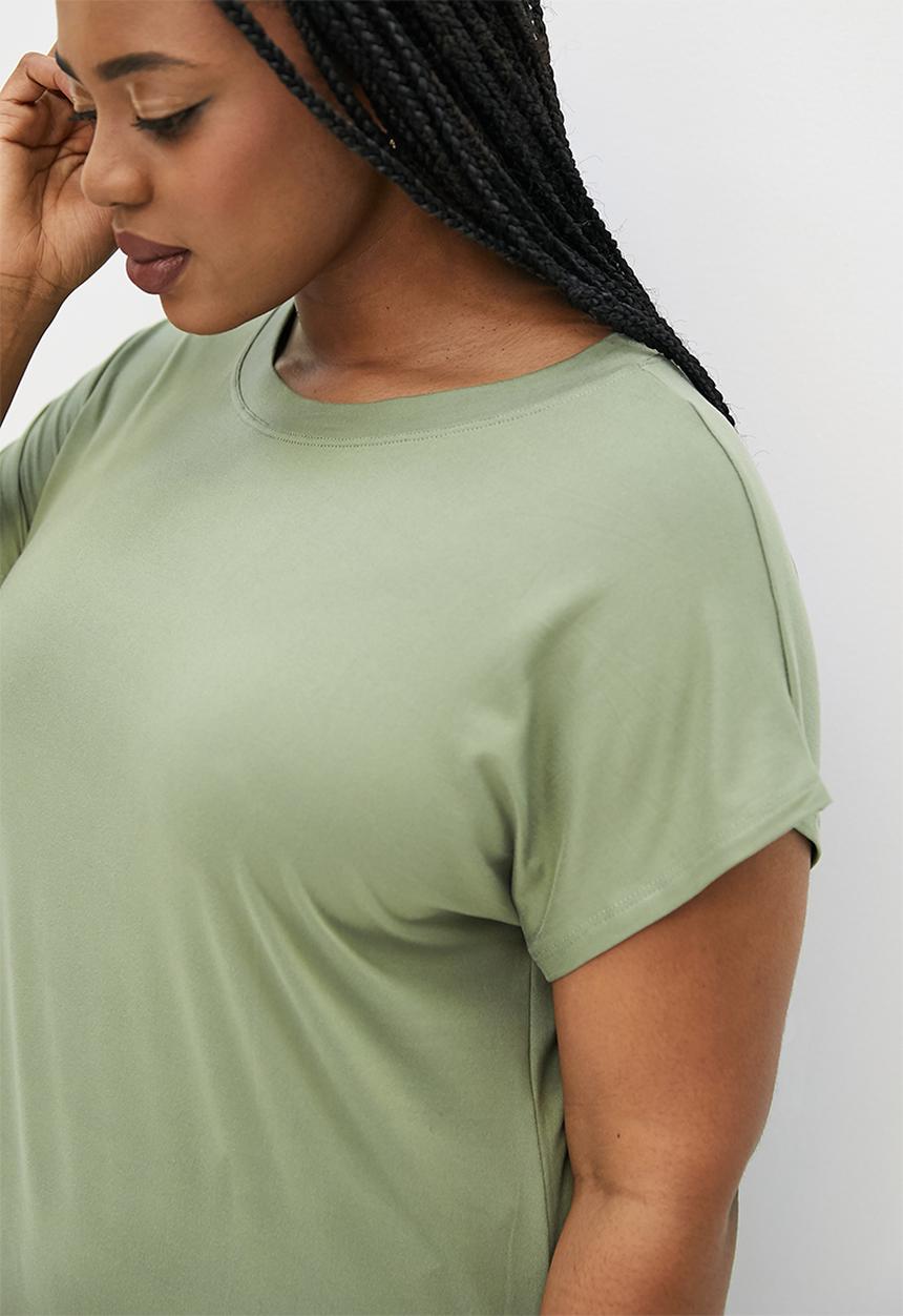 Superbalist - Side pleat column tee dress - green
