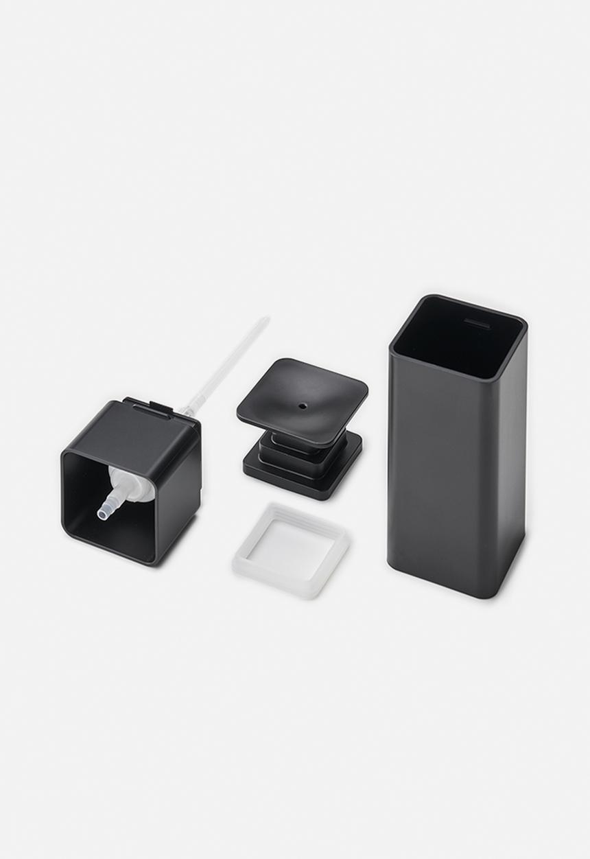 Yamazaki - Tower push soap dispenser - black