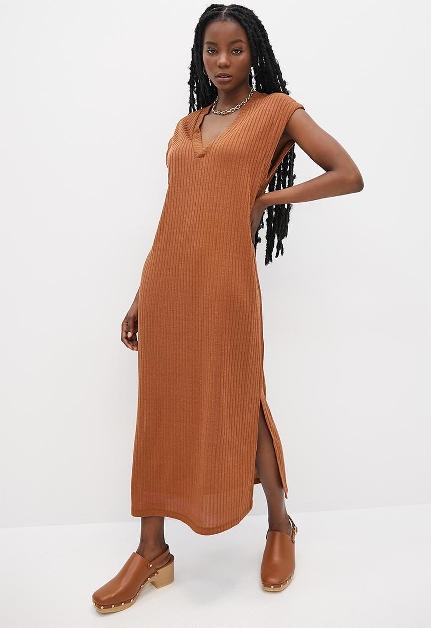 Superbalist - V-neck open back midi - carob brown