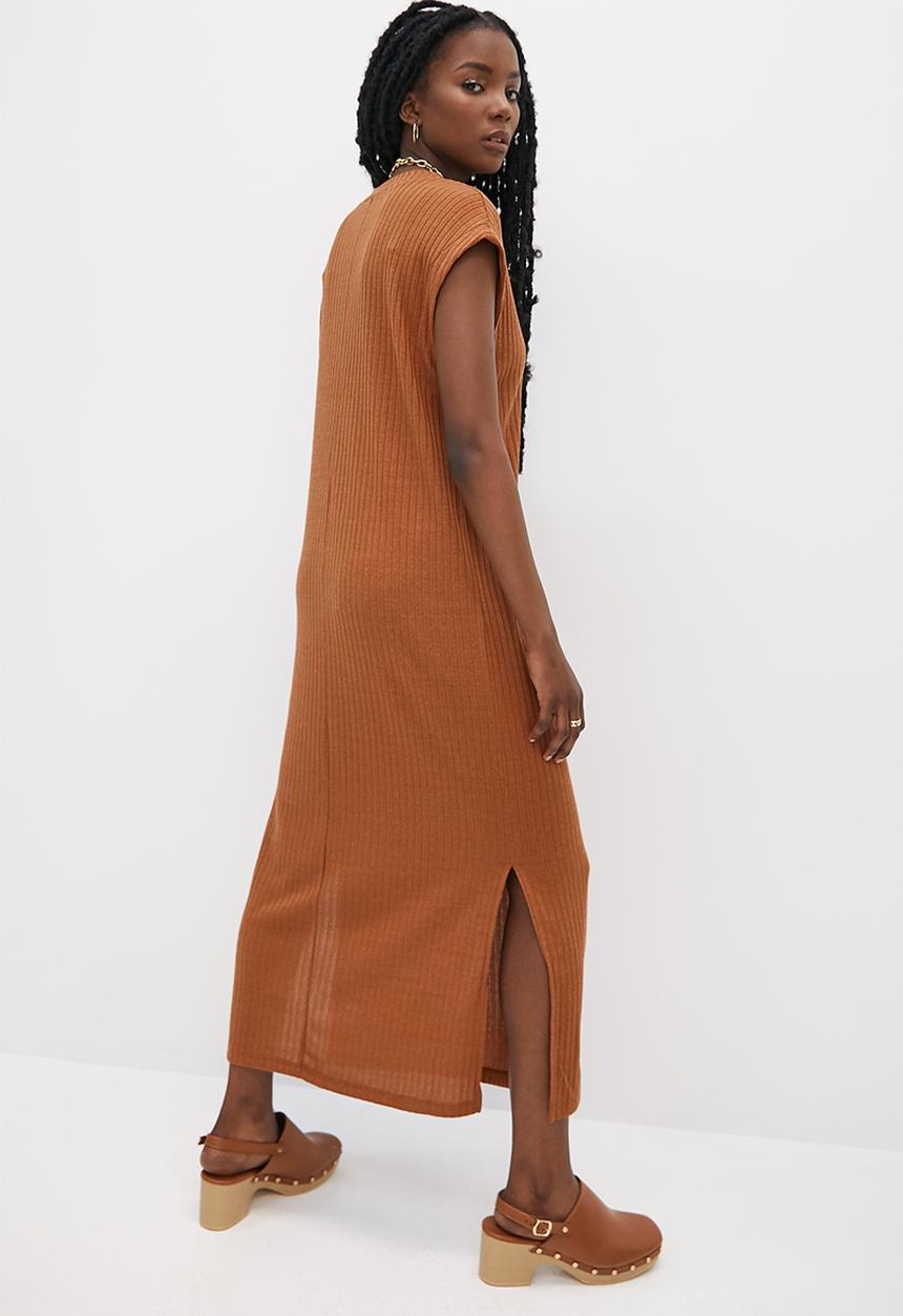 Superbalist - V-neck open back midi - carob brown