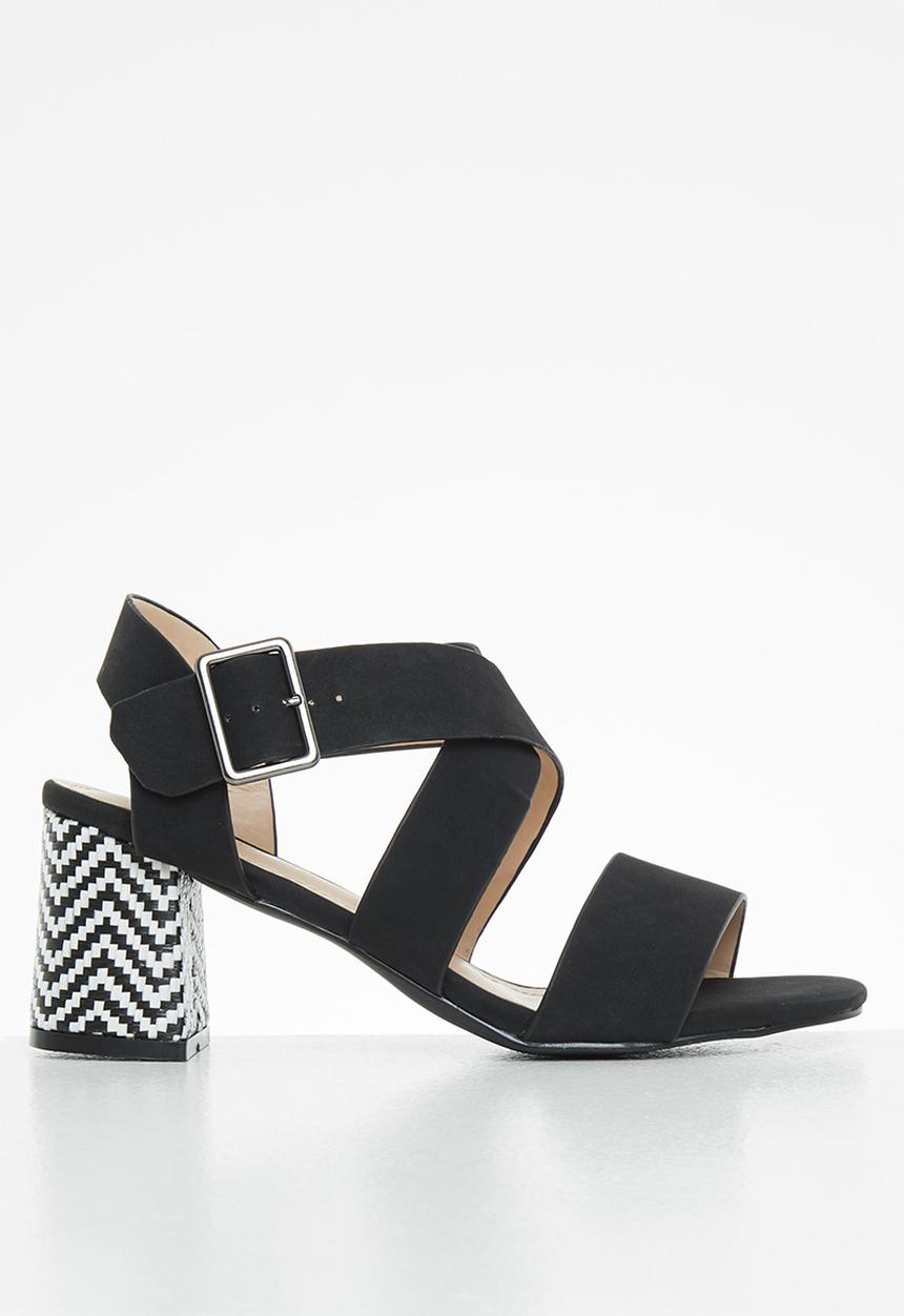 Butterfly Feet - Nicolsen 2 ankle tie block heel - black
