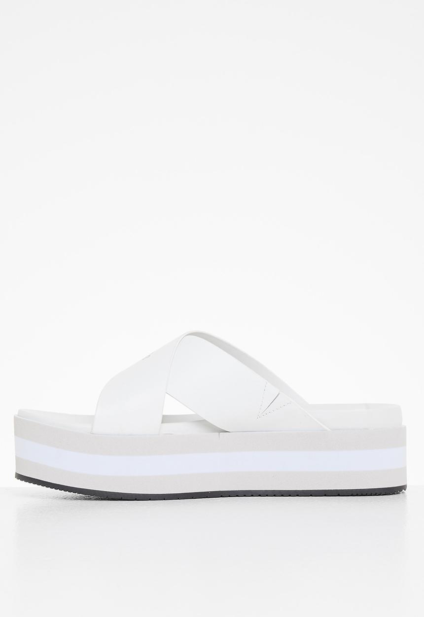 Calvin Klein - Flatform sandal crisscross - bright white