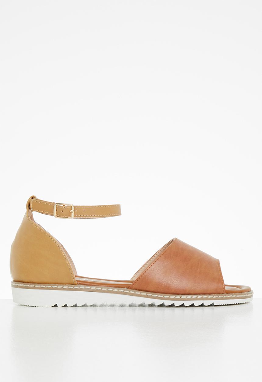 Butterfly Feet - Walnut 1 ankle tie sandal - tan