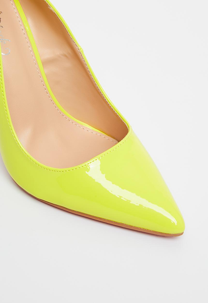 Miss Black - Lou19 barely there court heel - yellow