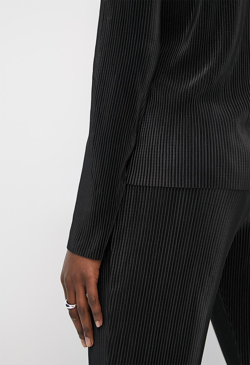 VELVET - Plisse shirt - black