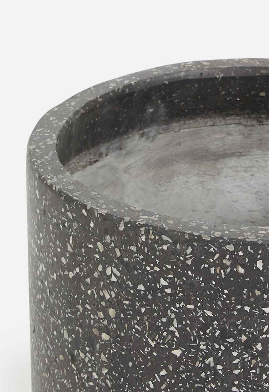 Potanical - Black pearl planter - black seashell
