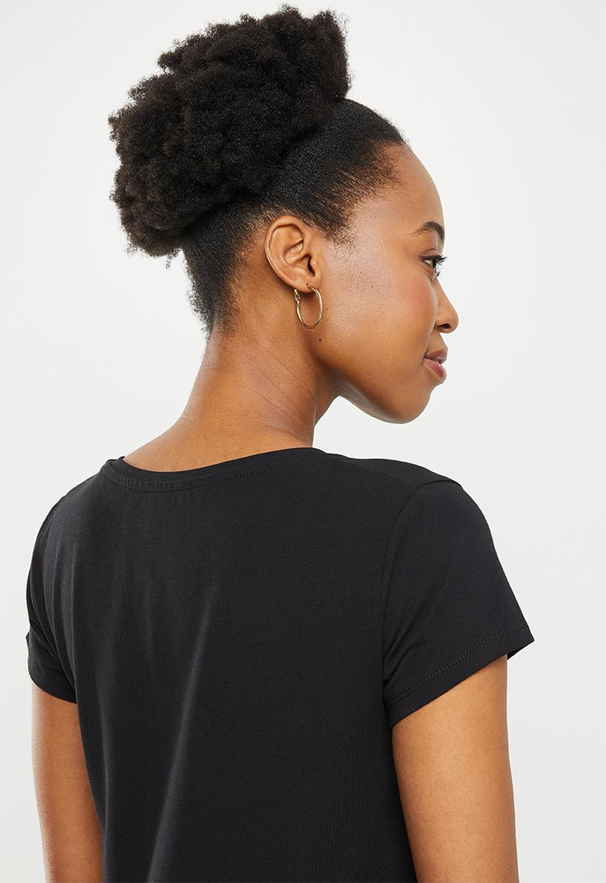 SISSY BOY - Regular fit logo top with short sleeves - black