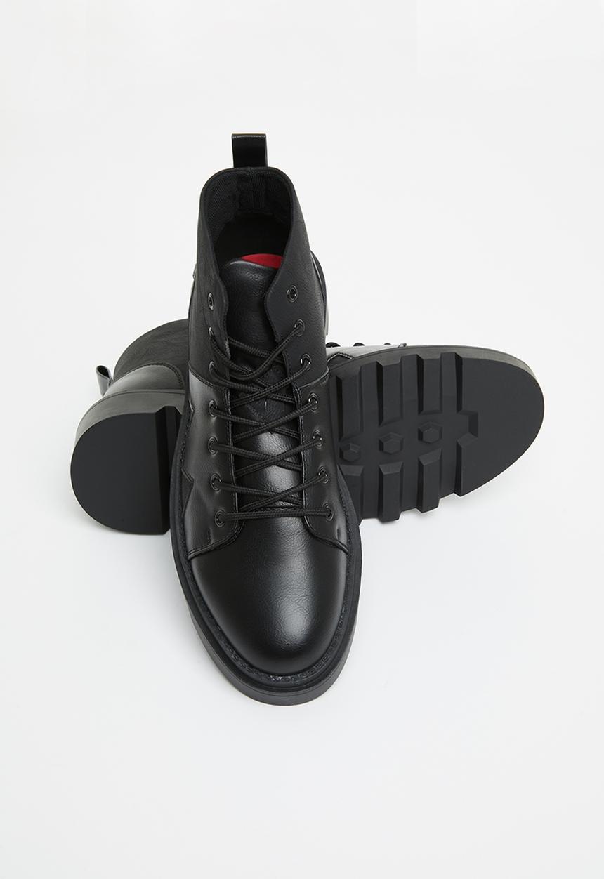 MAZERATA - Vinchey 5 nubuck wax - black