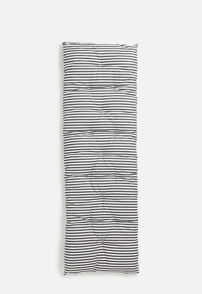 Sixth Floor - Kinni outdoor french roll - Black & White