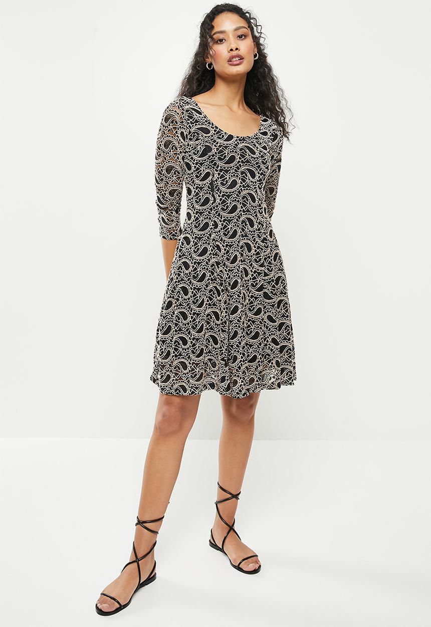Stella Morgan - Lace fit and flare mini dress - black & ivory