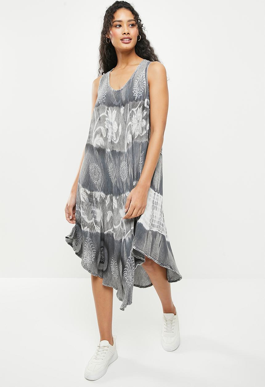 Stella Morgan - Printed casual dress - grey