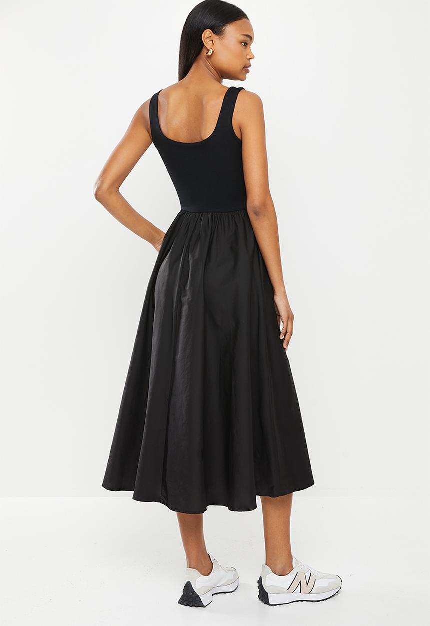 Me&B - Flare dress - black