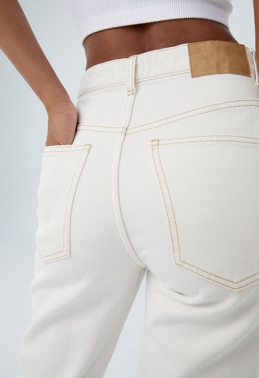 Cotton On - Mom jean - dunes