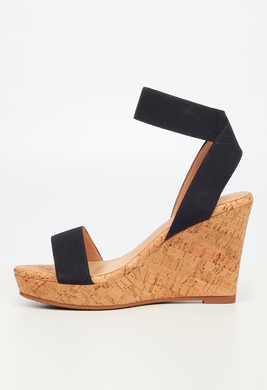 Butterfly Feet - Debra 1 wedge heel - black