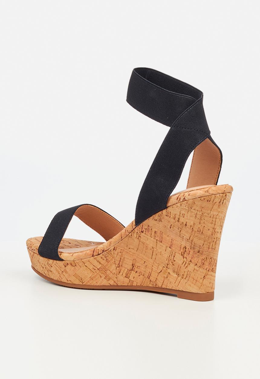 Butterfly Feet - Debra 1 wedge heel - black