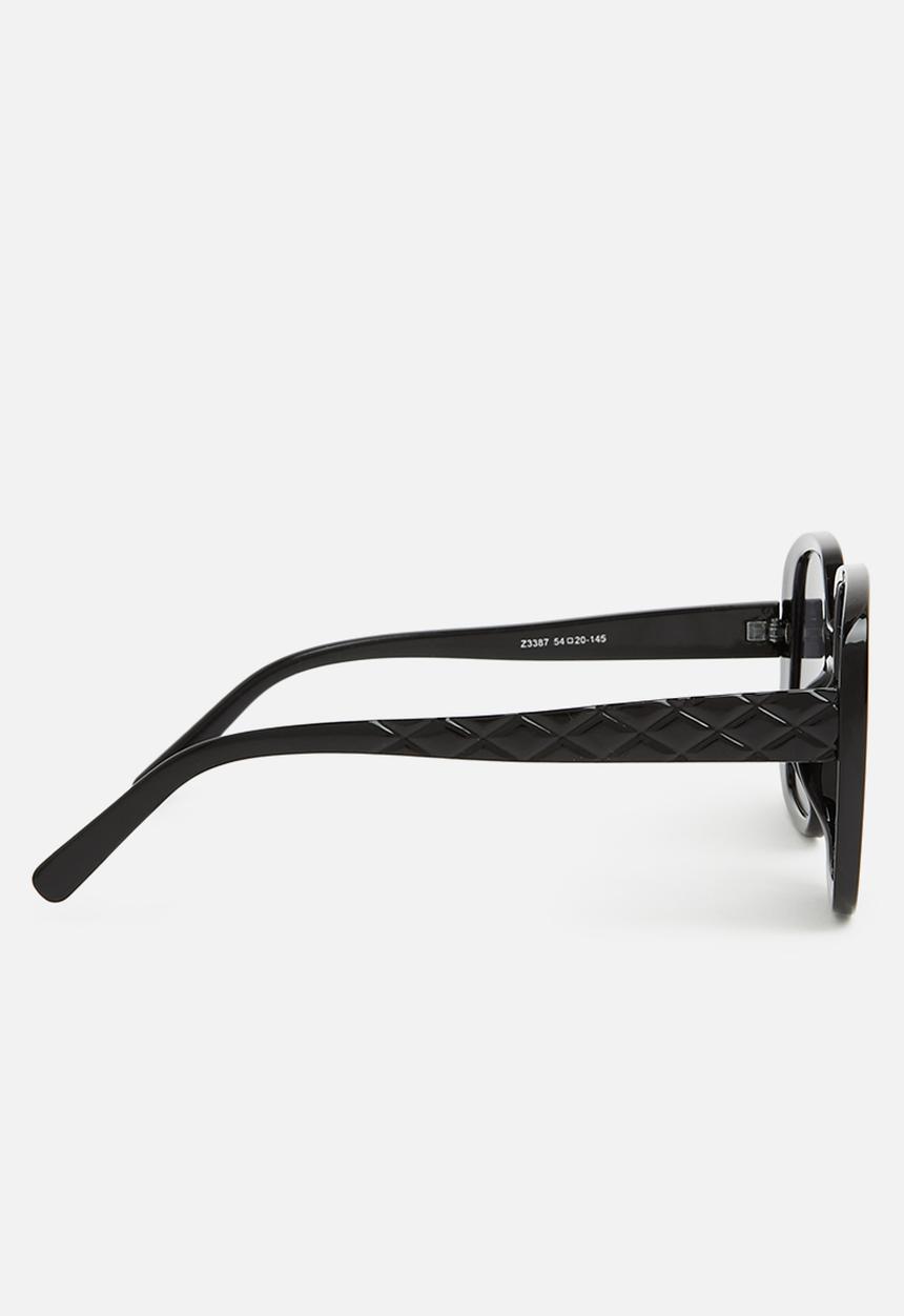 Superbalist - Melissa oversized sunglasses - black