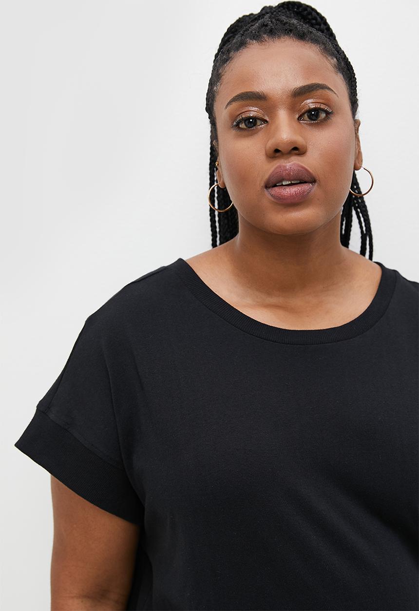 Superbalist - Grown on sleeve tee - black