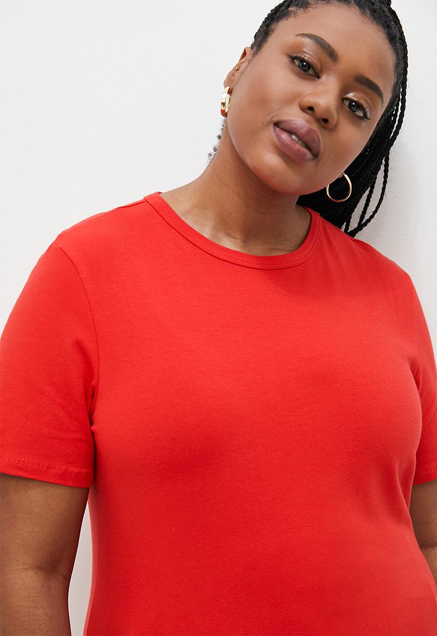 Superbalist - Basic fitted crew neck tee - red