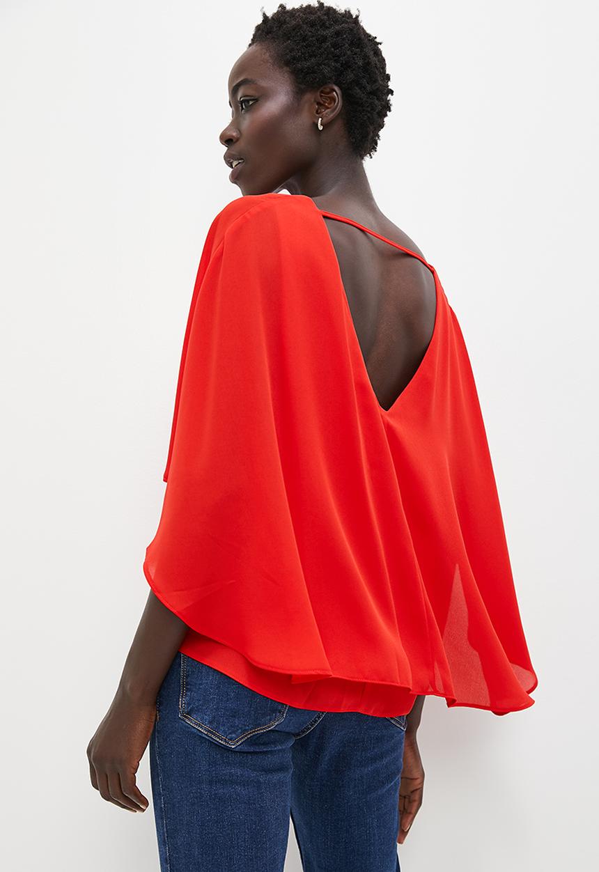 edit - V-neck circle shell - red