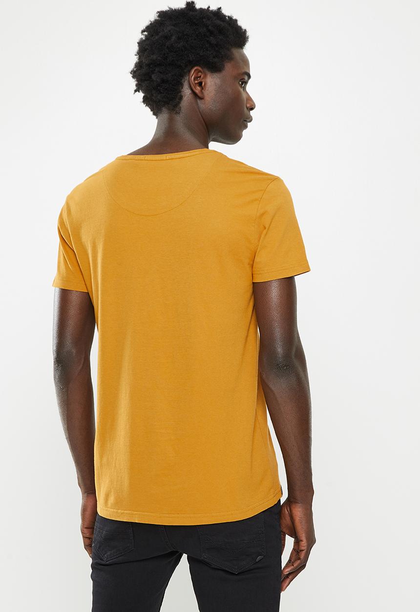S.P.C.C - Appling tee - dark yellow