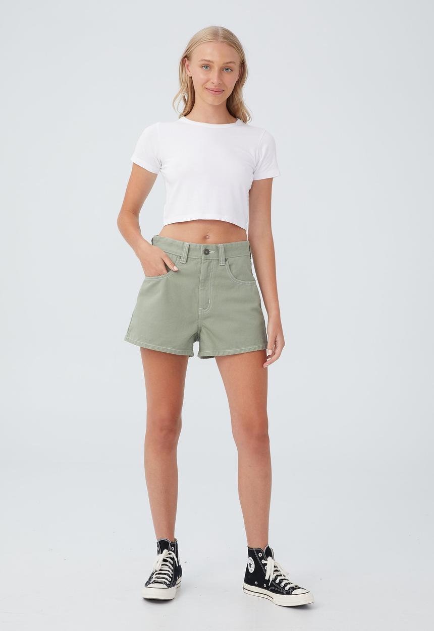 Cotton On - High mom denim short -soft green finished
