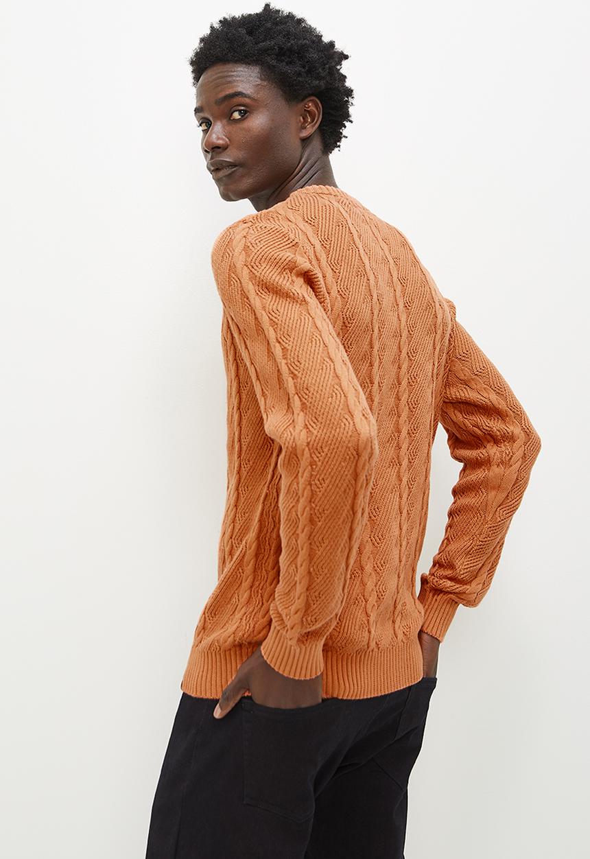 Superbalist - Regular fit cable knit - brown
