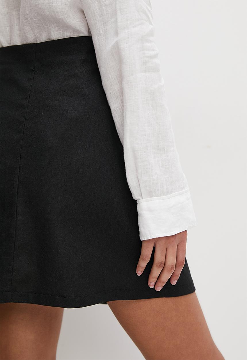 Superbalist - A line mini wrap - black