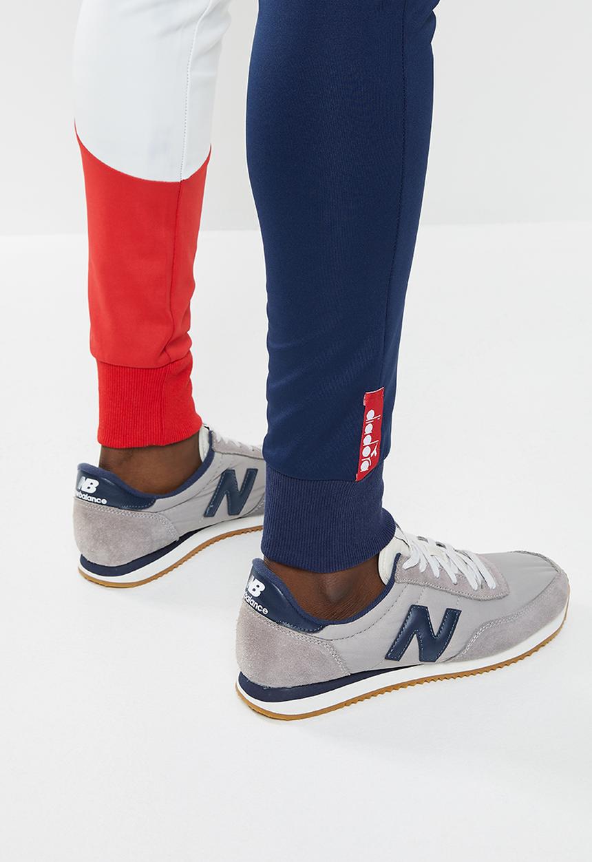 Diadora - Forma - navy & red