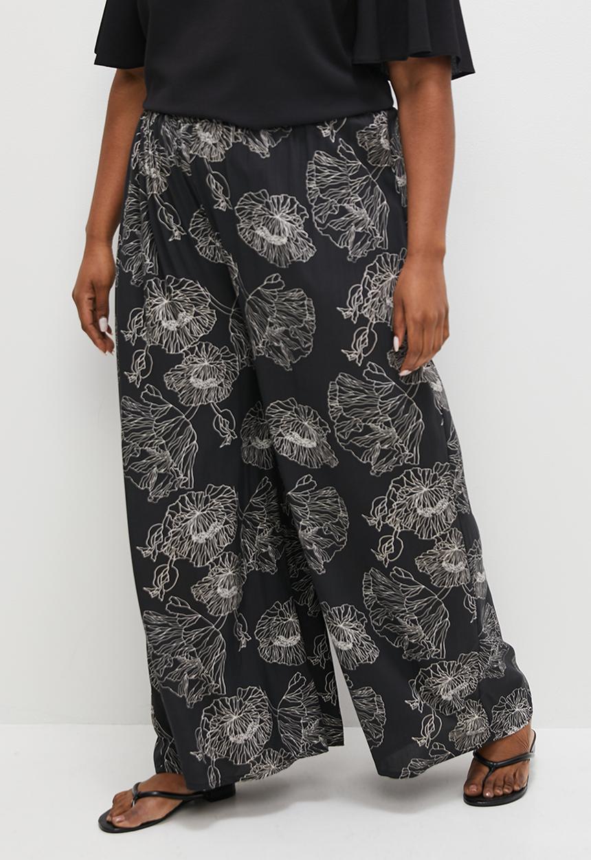edit Plus - Woven printed wide leg- black linear floral