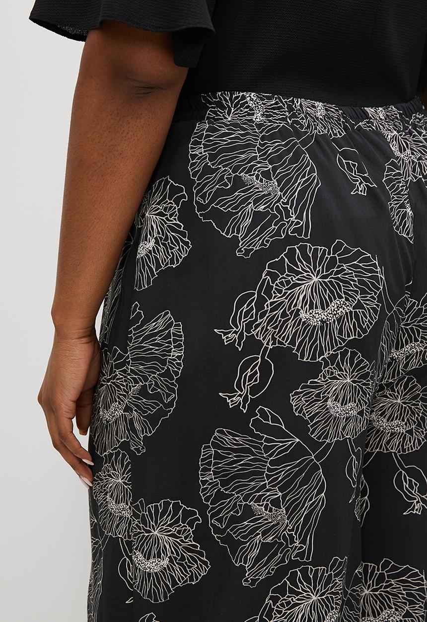 edit Plus - Woven printed wide leg- black linear floral