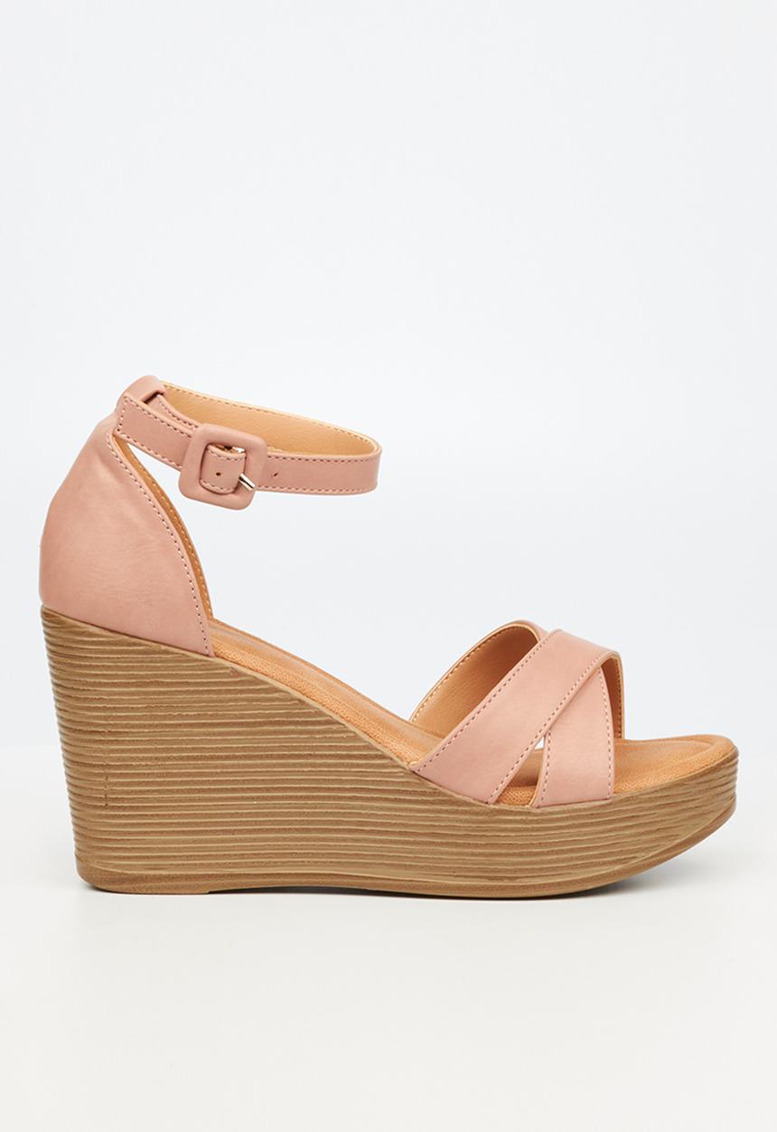 Butterfly Feet - Larah 1 wedge heel - pink
