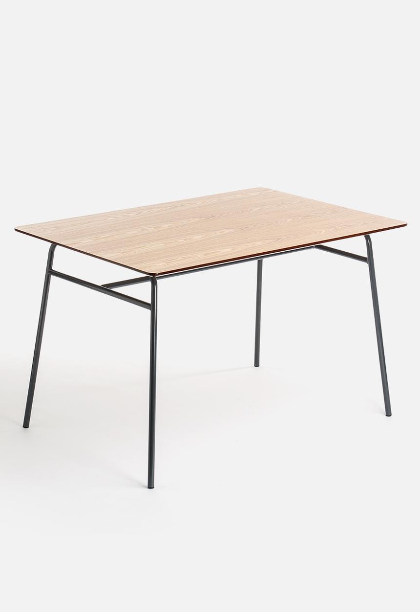 Nomad Home - Ant Table