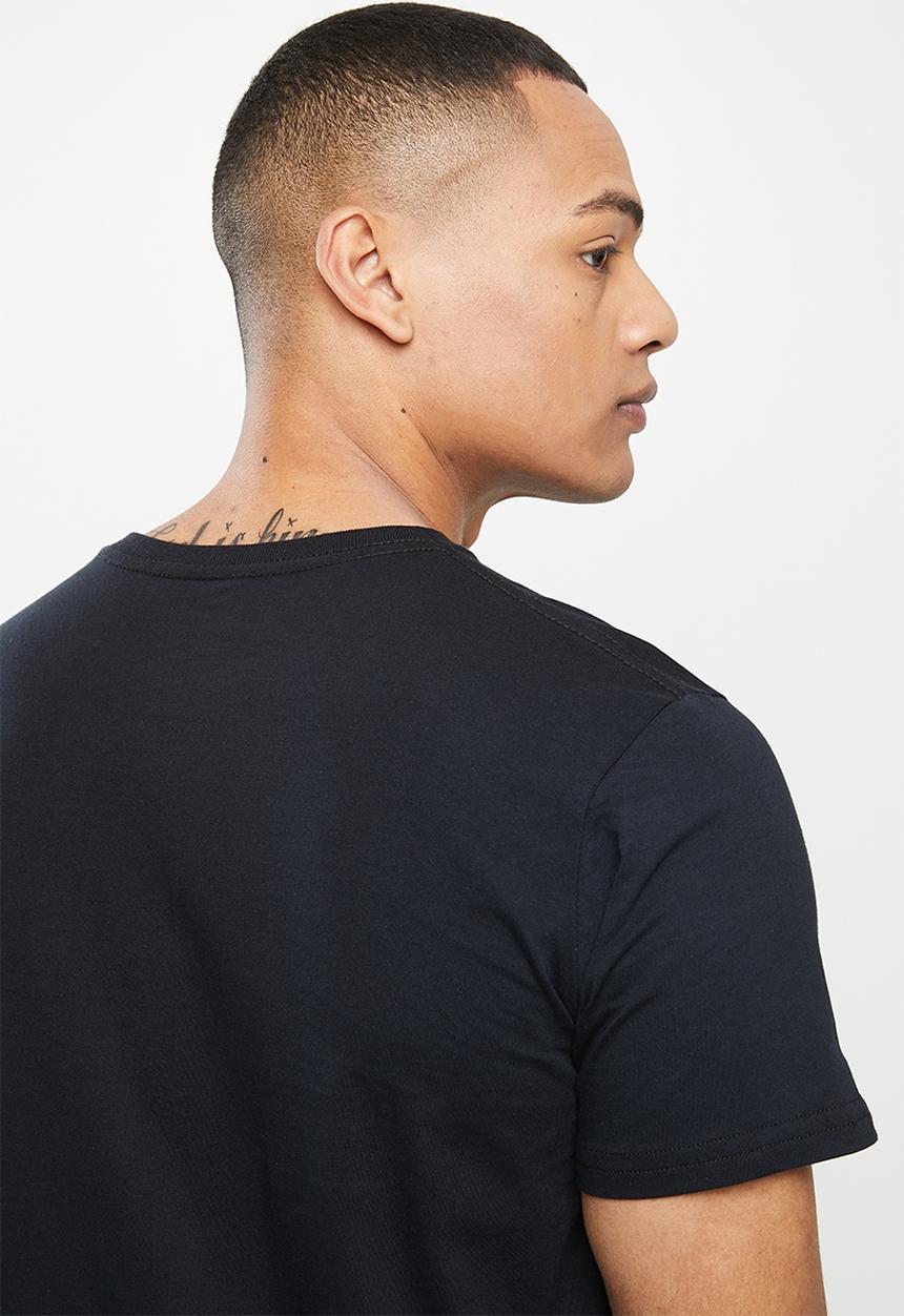 Bench - Leandro 22 short sleeve tee - black