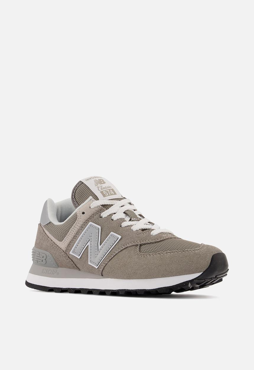 New Balance  - 574 v3 - evergreen pack - grey