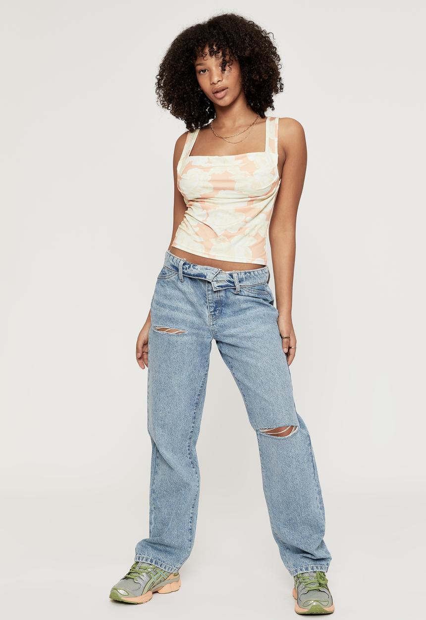 Supré  - Straight leg ripped jean - mid blue fold rip