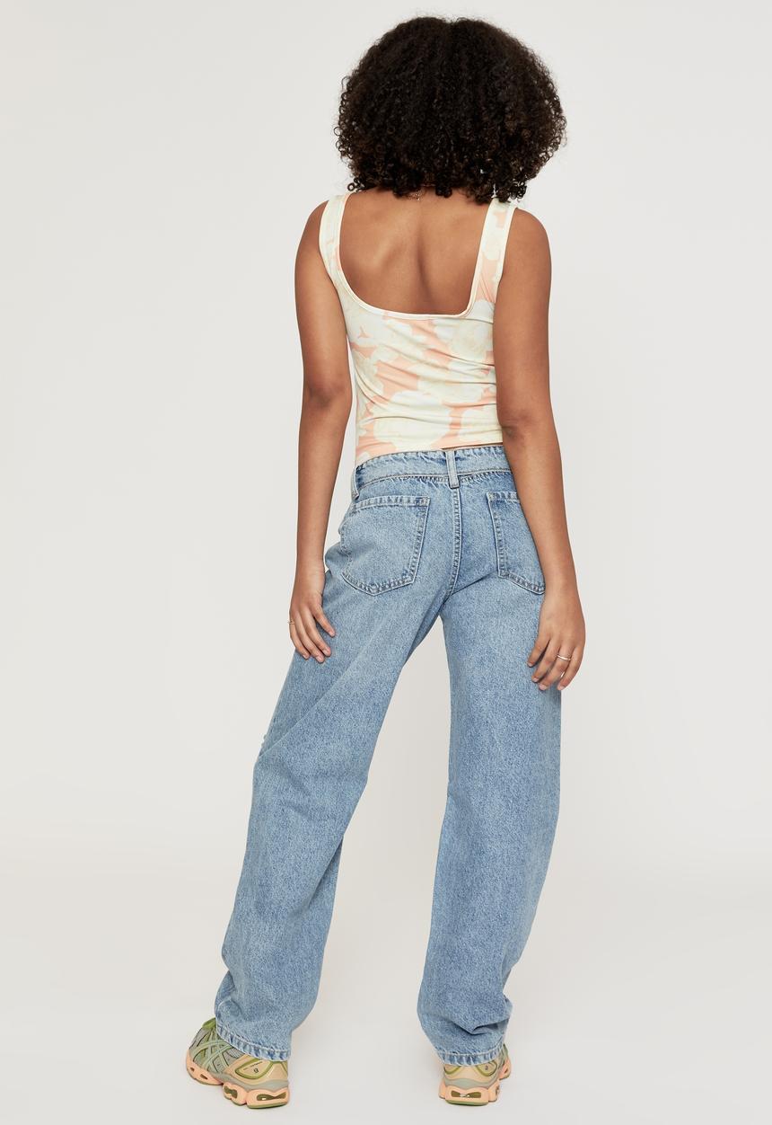Supré  - Straight leg ripped jean - mid blue fold rip