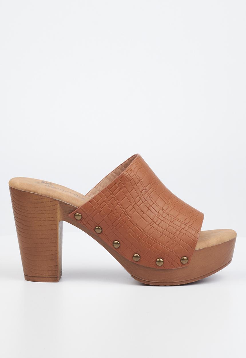 Butterfly Feet - Kayla 2 mule clog heel - tan