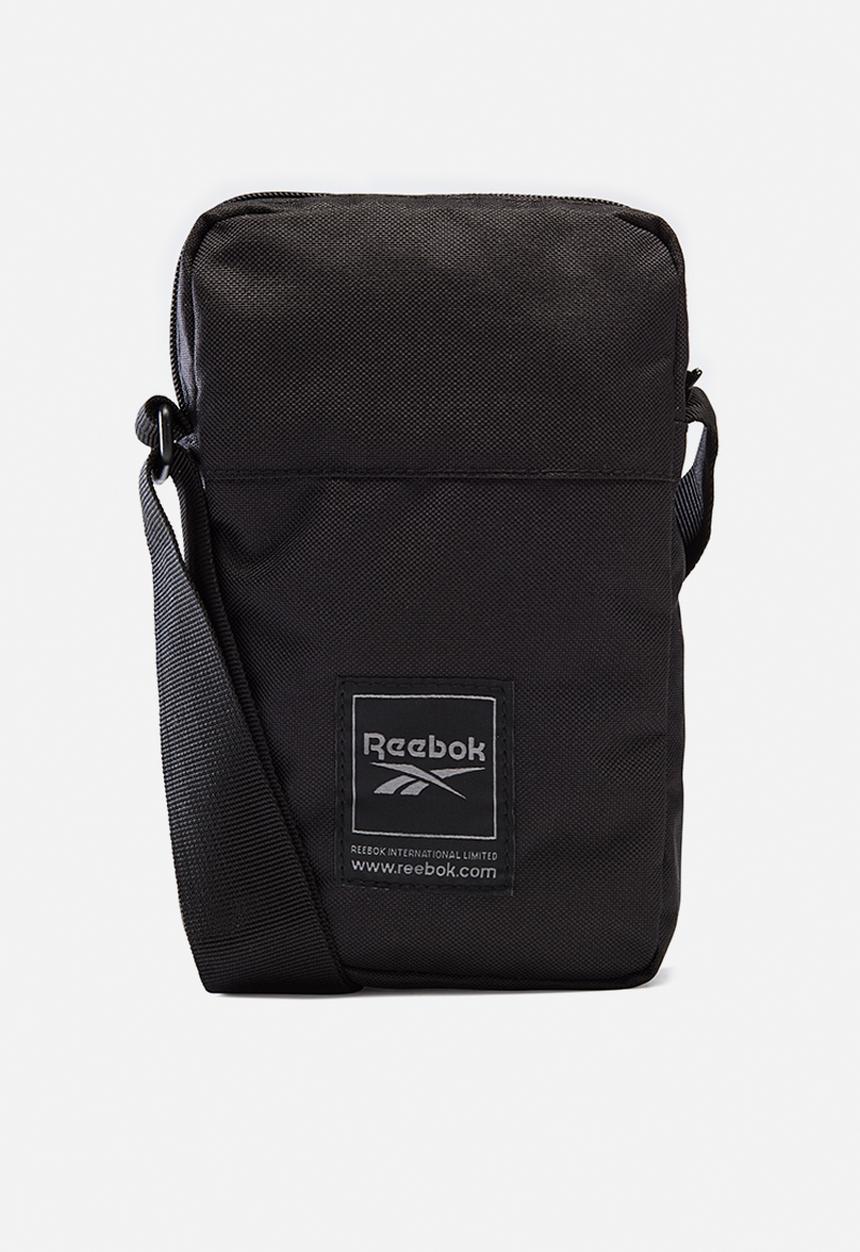Reebok - Workout city bag - black/black/black