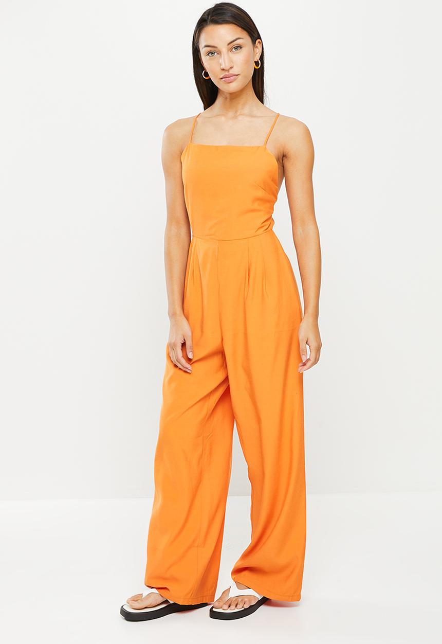 Glamorous - Petite open back wide leg jumpsuit - tangerine