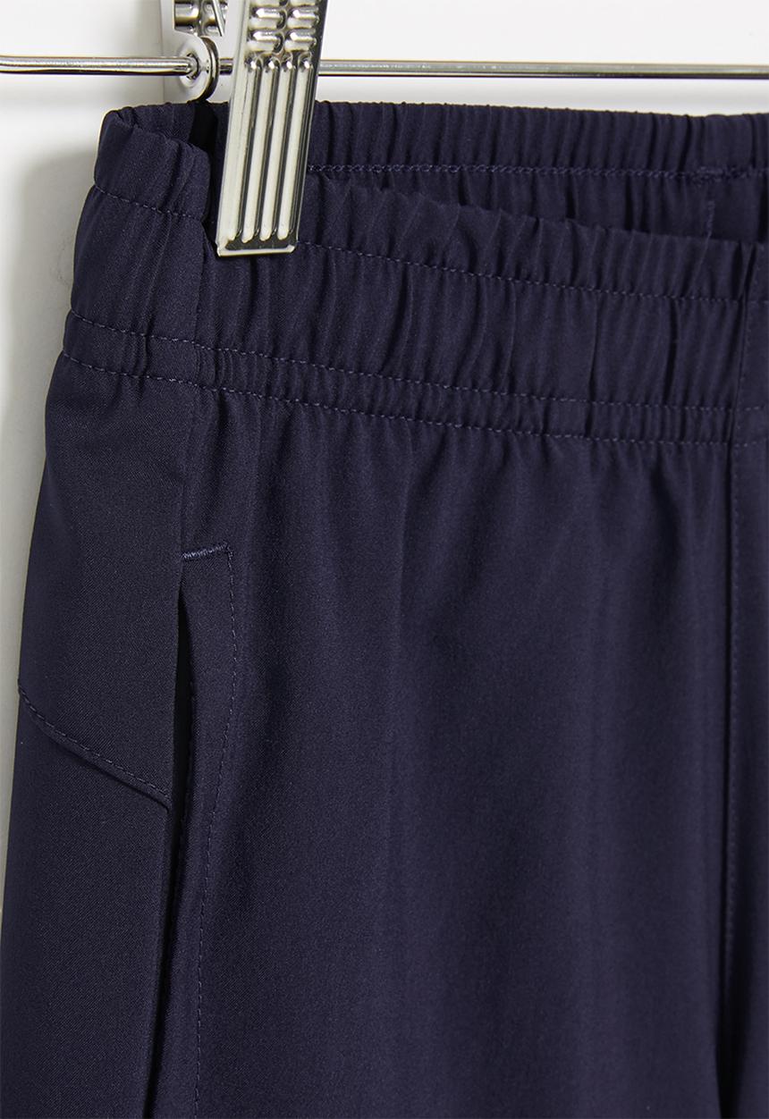 PUMA - Active woven shorts b - peacoat