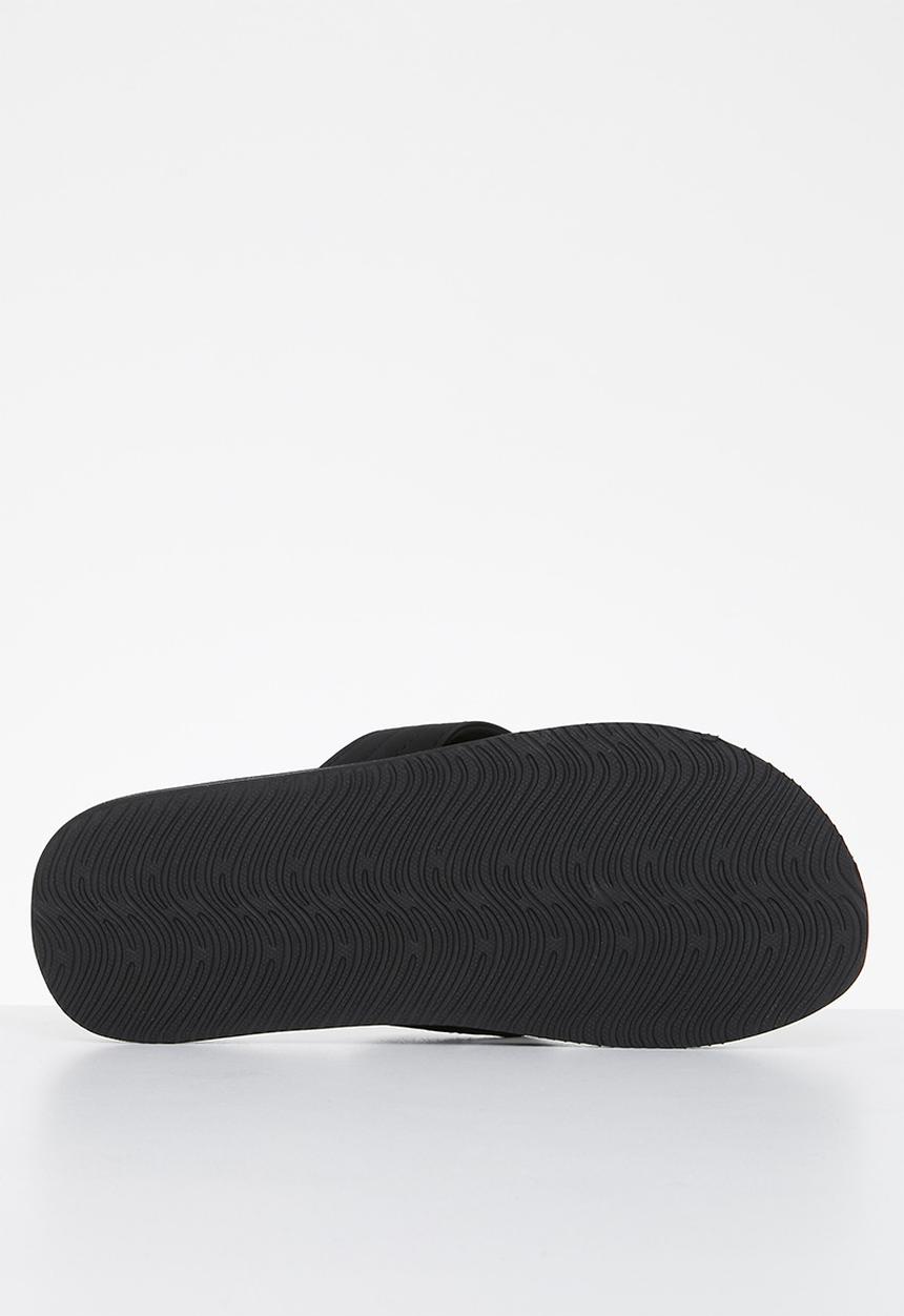 Jonathan D - J ace - black