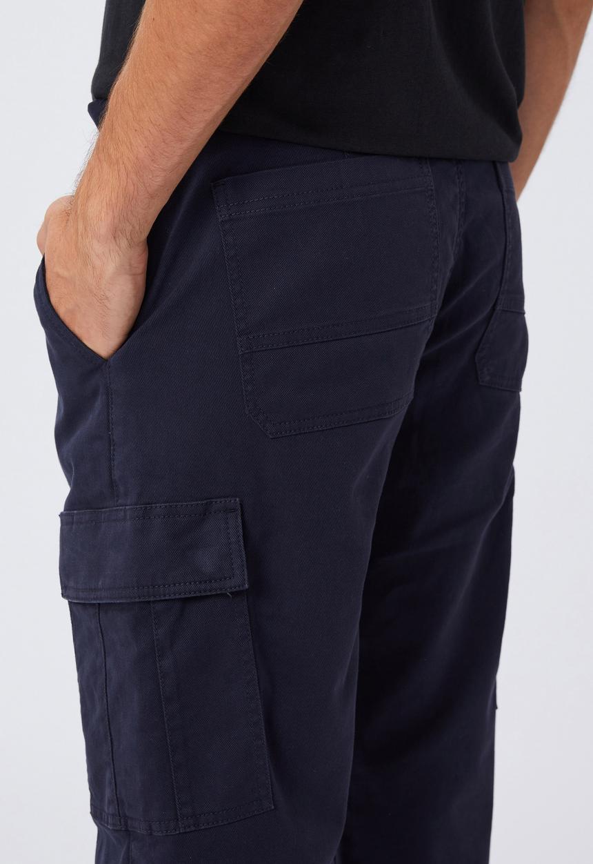 Cotton On - Beckley pant - washed navy cargo