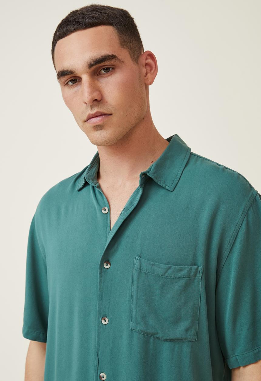 Cotton On - Cuban short sleeve shirt - forest