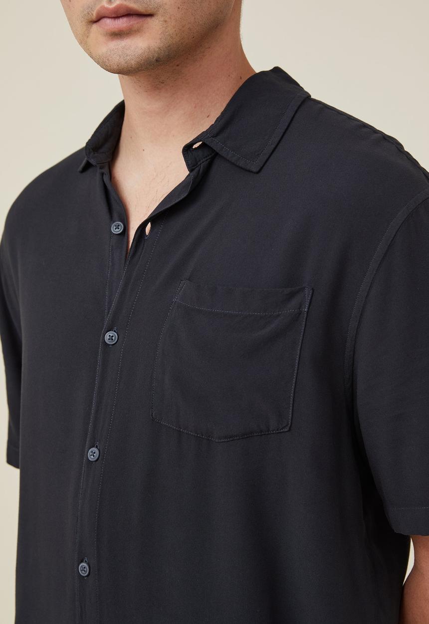 Cotton On - Cuban short sleeve shirt - washed black