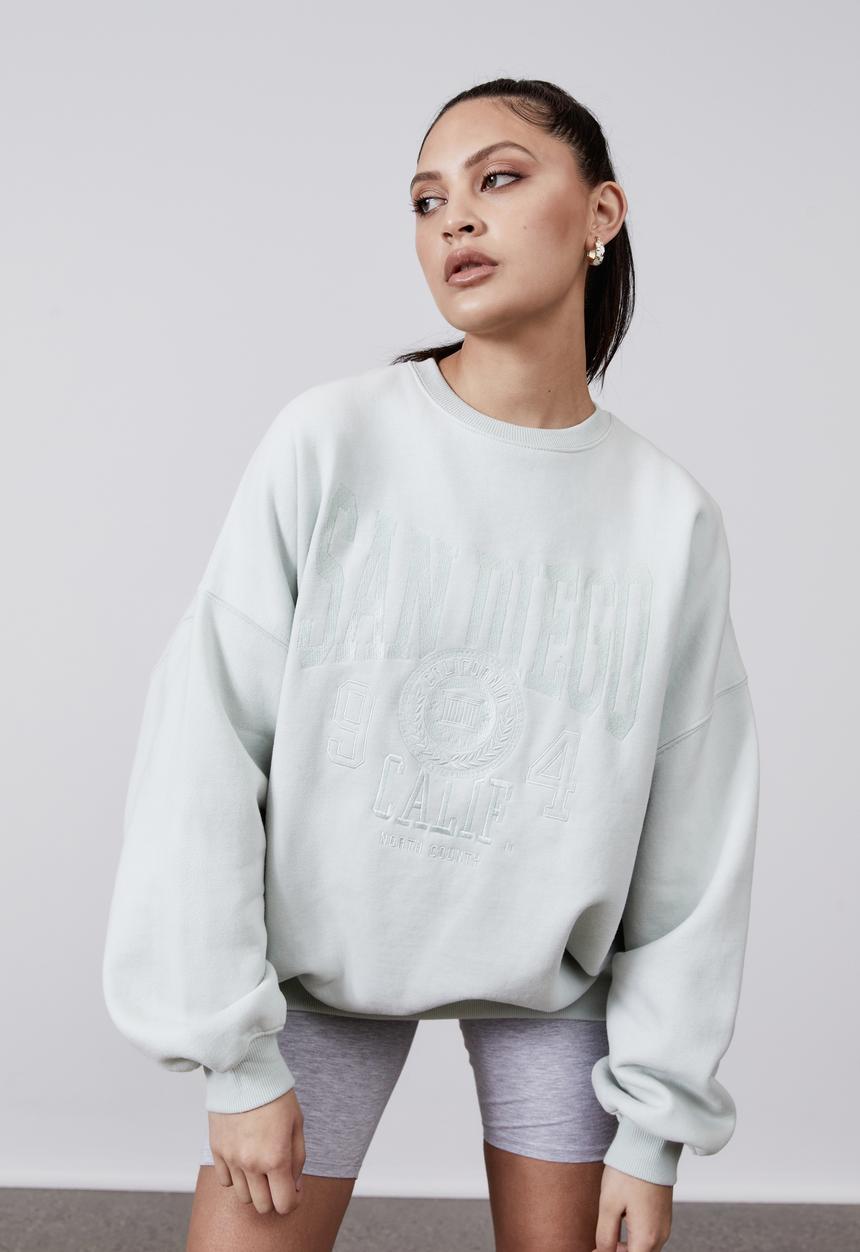 Factorie - Slouchy premium graphic crew - mercury/san diego